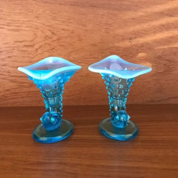 Vintage Fenton Art Glass Blue Hobnail Opalescent Vases or Toothpick - Picture 2 of 6
